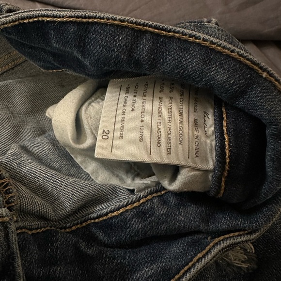 Kancan Distressed Jean Shorts - Picture 3 of 4